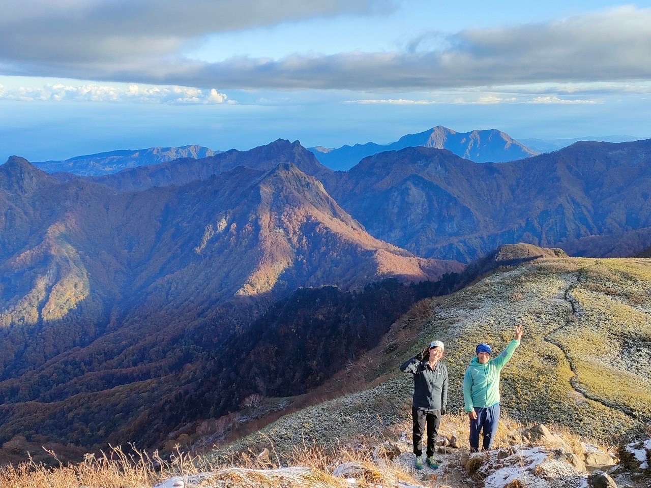 雨飾山 日帰り